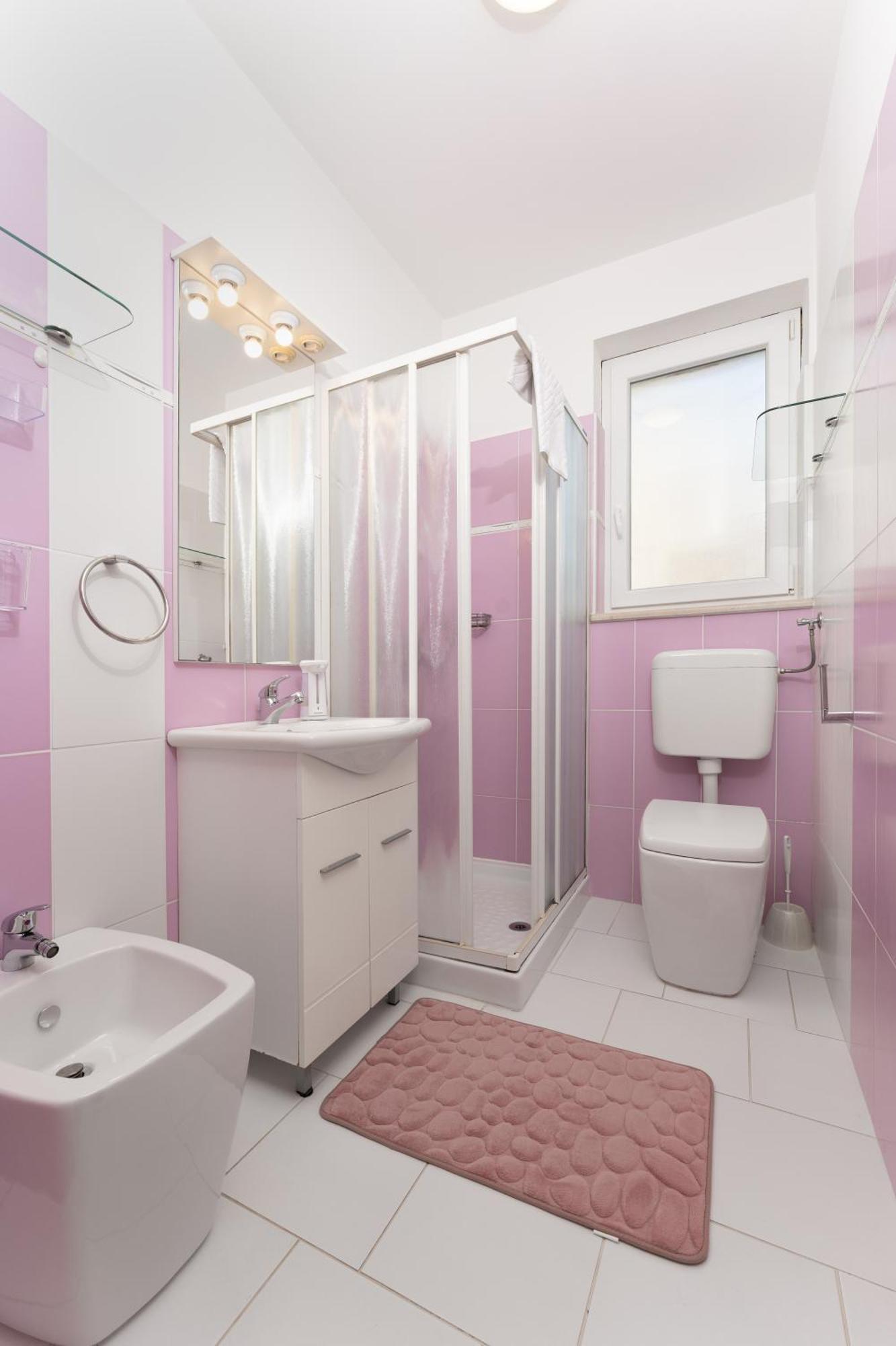 Apartments Oriana 拉巴克 外观 照片